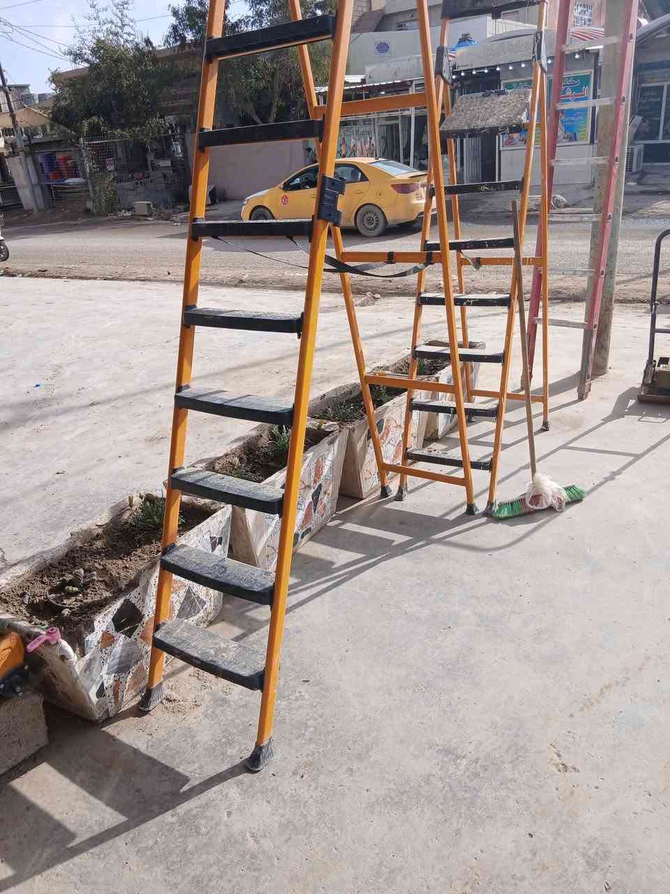 سلام عليكم 
سكله للبيع المكان بعقوبه 
للستفسار اتصل ***********
