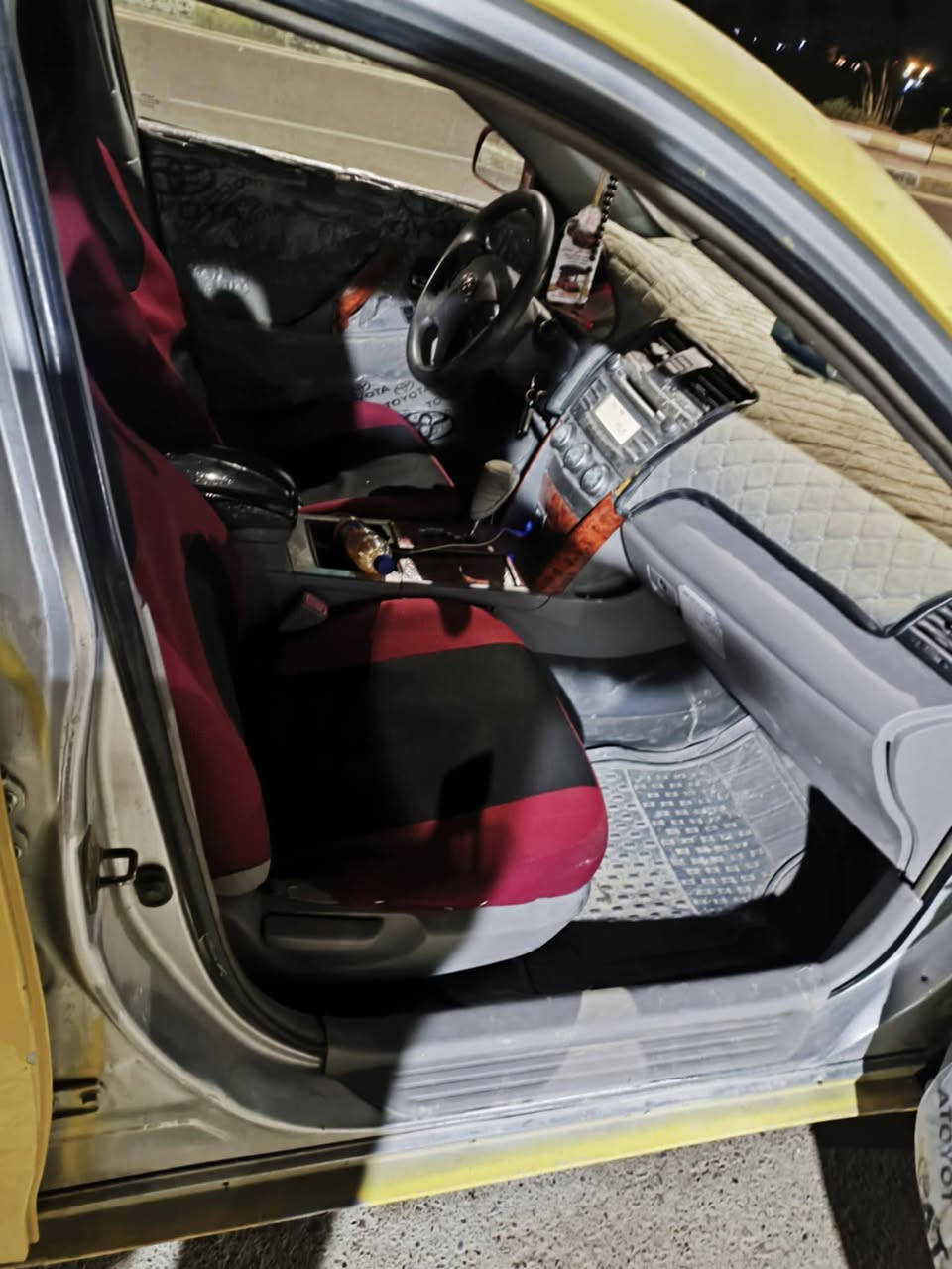 كامري 2008 خليجي تبريد ثلج مكينه كير جديد شادهن مكان سياره رمادي سعر٥٠ ورقه ***********
