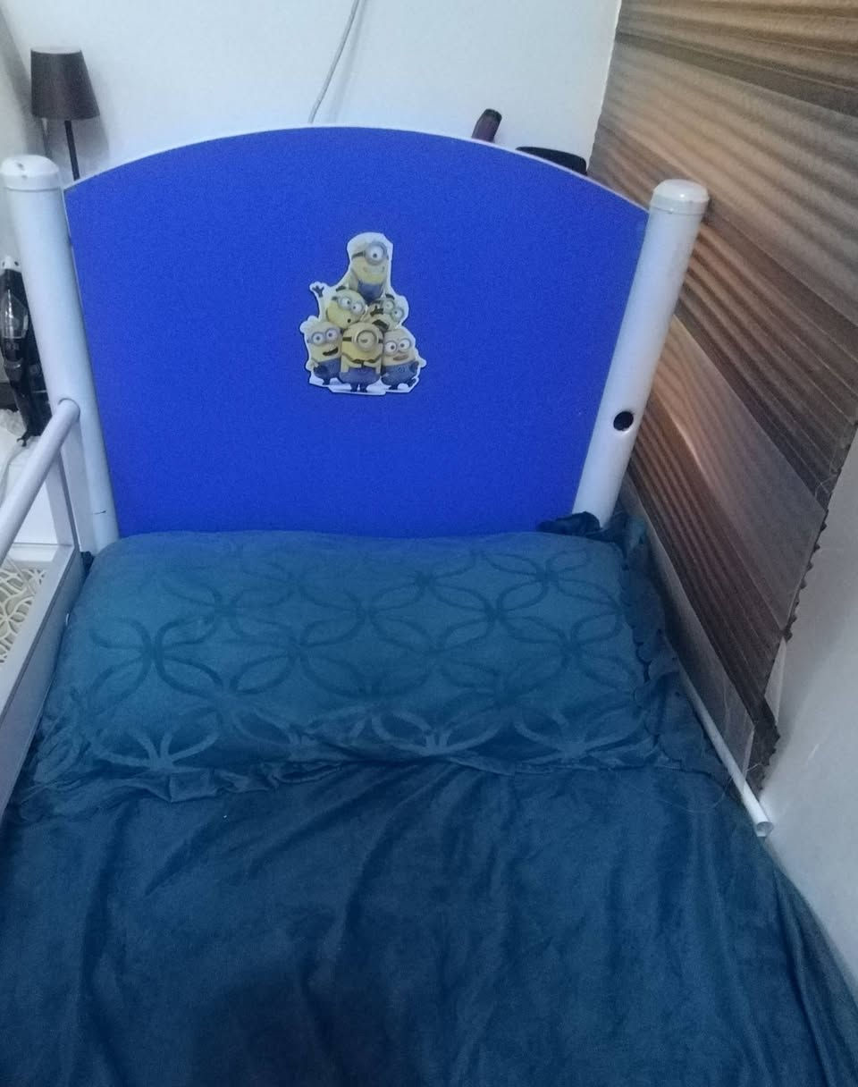 جرباية طفل للبيع جديده استعمال بسيط اقل الشهر للاستفسار الاتصال ع الرقم ***********
