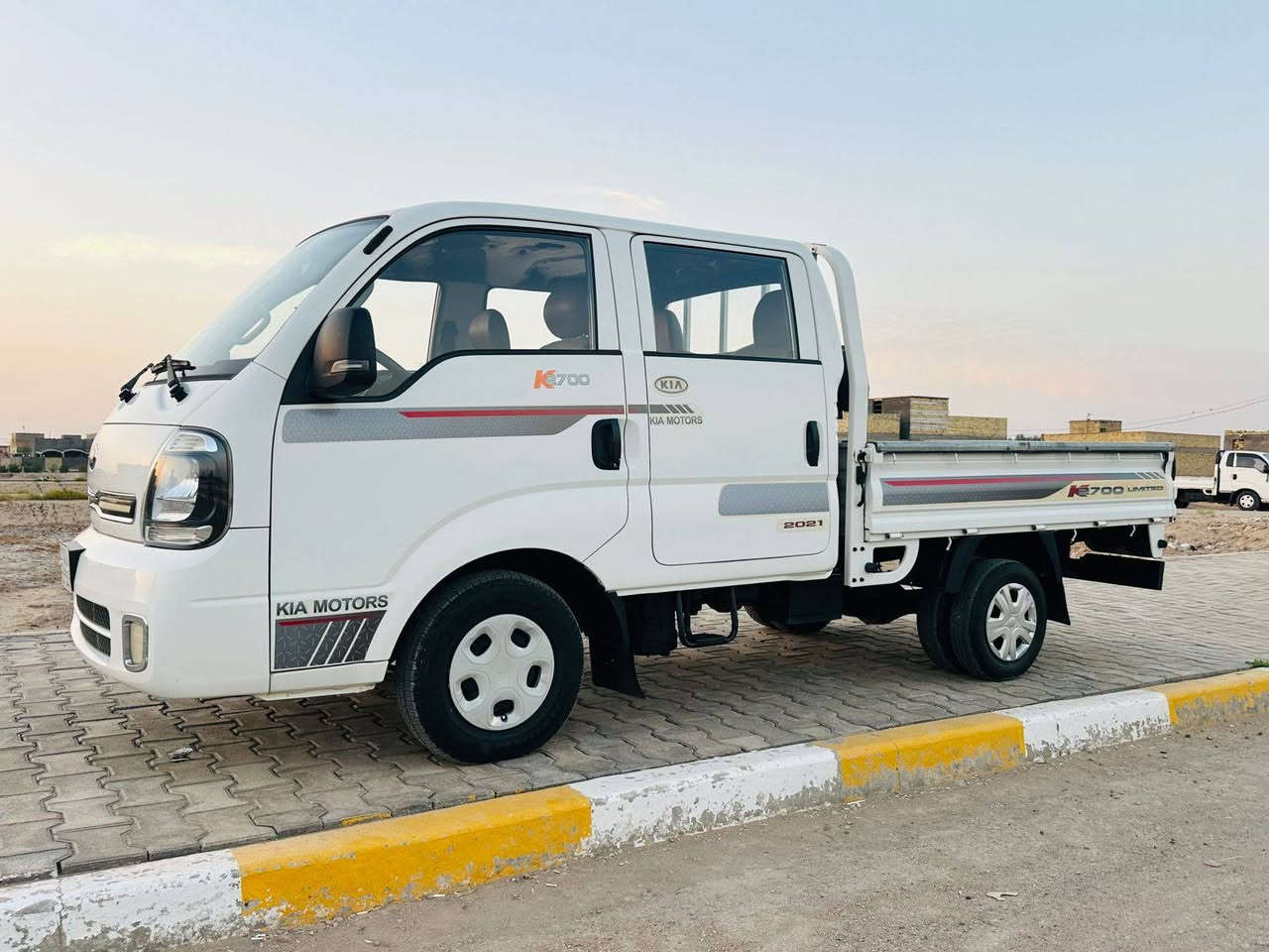 السلام عليكم
للبيع كيا حمل دبل قماره موديل 2021 رقم بغداد كفاله عامه تبريد ثلج ❄️ سياره تخم تاير جديد سياره جاهزه من كلشي تحويل ثاني يوم
مكان السياره بابل الشوملي 📍
للاستفسار الاتصال على الرقم
***********
