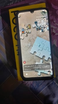 تليفون مبدله شاشه الاصليه سعرة ١٣٠ بي مجال قليل الشاري يتصل ٠٧٧٤٠٨٧٩٢٦...