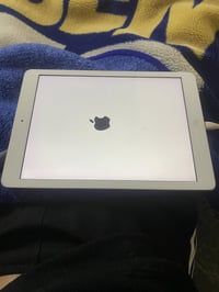 ايباد شغال مابي اي عيب وبطاريه فوللل هستوني حطيته ع شحن تريد تباوع افل...