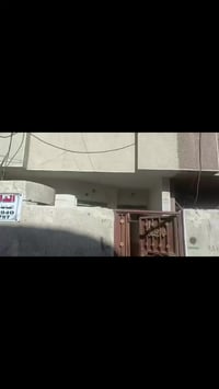 دار البيع مساحه 100 مكانه حي طارق شارع الوسط الزراعي قريب من الشارع ال...