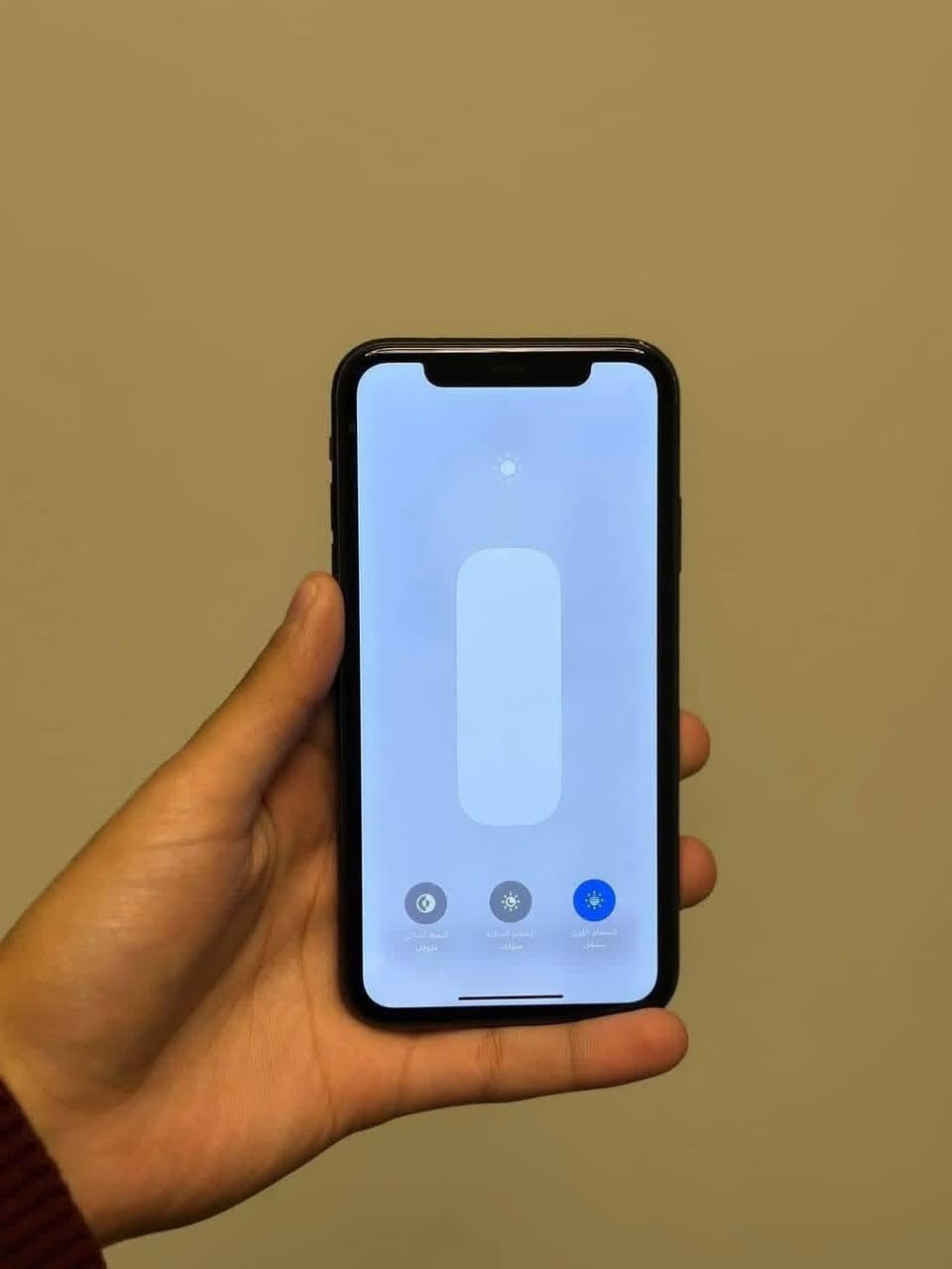 للبيع ايفون 11 ذاكرته 128 كيكه جهاز لوك شخط مابي كاميراته فول شاشه بلادي فيس ايدي شغال جهاز كل بلادي شرط حاسبه هواء بطاريته بلادي 74 شرط مايصرف شحن نمودج M أمريكي سعر 240 وبي مجال خاص او اتصل ***********
