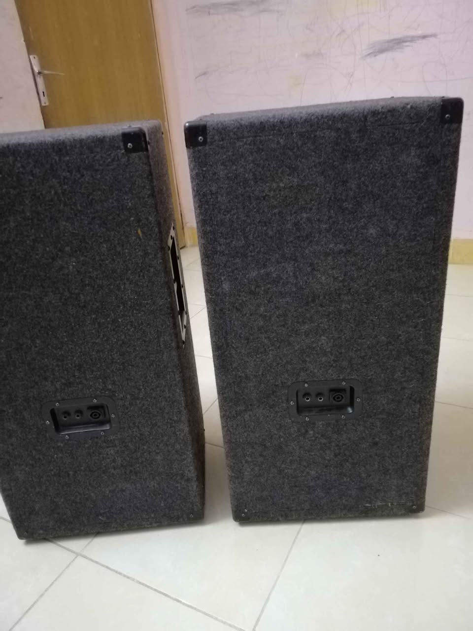 سماعات للبيع مكان كركوك سعر *********** كركوك, العراق
