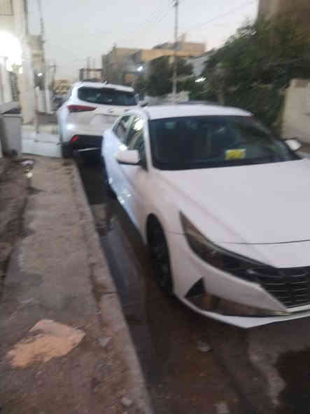 سلام عليكم شباب عندي النترا هايبرد ٢٠٢٢ بلووو معروفة مواصفاتها 
حادثها كما موضح في الصور ماشية ٦٧ الف كيلو رقمها أربيل تريد تحويل او وكالة
السعر ١٣٥ ورقه مكاني بغداد حي الاعلام
اي استفسار اتصال *********** او واتساب ***********
