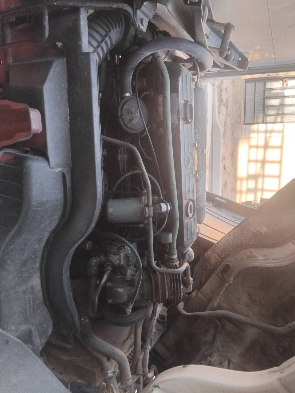 سلام عليكم  البه للبيع موديل ٩٤
٤طن مكينه سوبر خير من الله لا تنقيص والا بخار ٨برغي طول سته وربع الاتصال ***********
