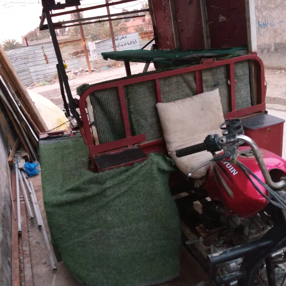 ستوته دايوان.. كامله مكمله موديل2014اوراق بيها...محركها2023جديد.. اشتغل بيها بلمخضر تفيدك اذا ردت تفتح بيها مخضر وتفتر.. ناقصها بس كلوبات خلفيه اسبير خلفي احتياطي 2تاير امامي جديد رقم الواتساب  ***********