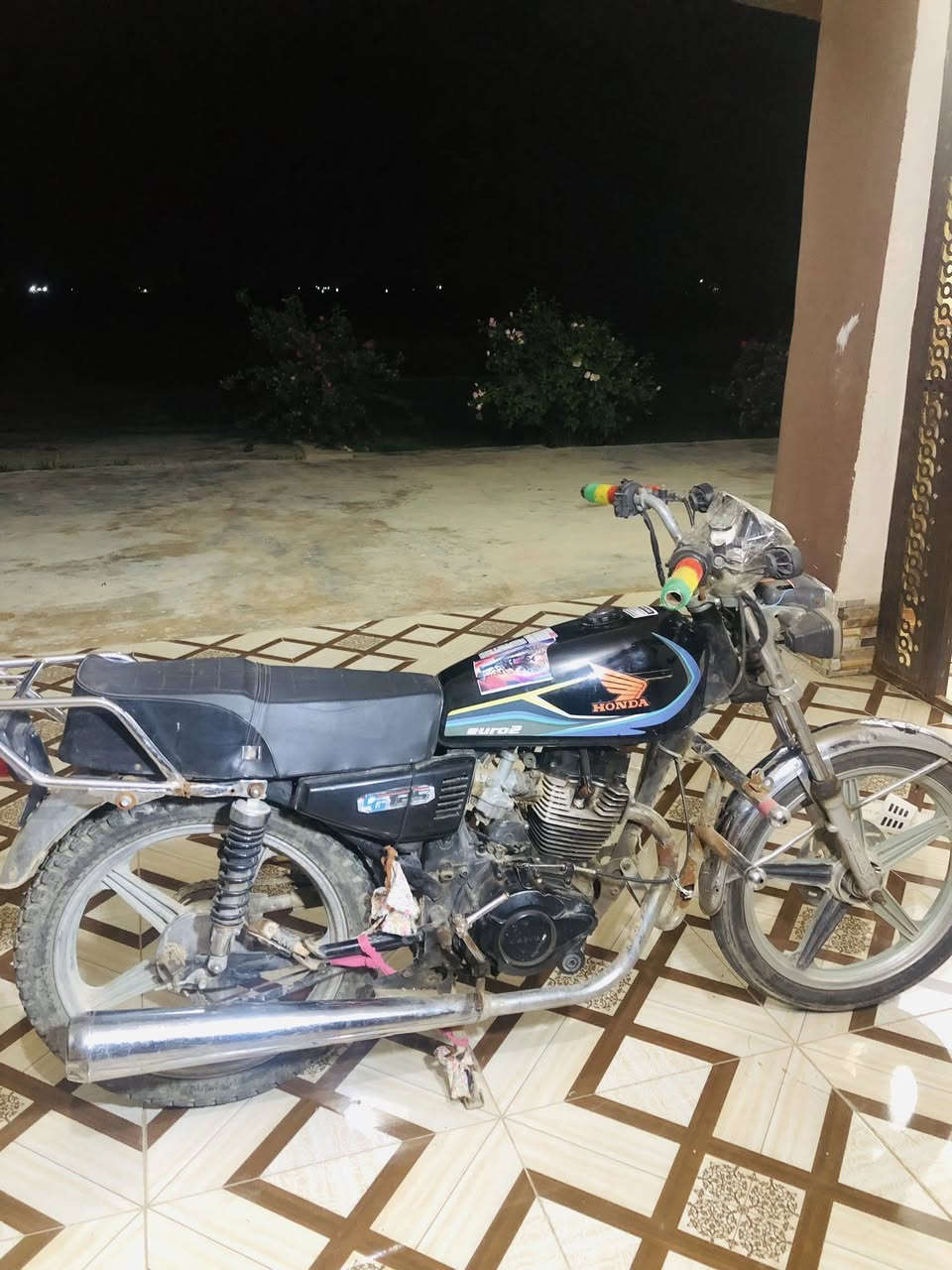 سلام عليكم دراجه ايراني 5 كير موديل 2019 جاهزه للبيع السعر 250وبي مجال شراي هلا بيك مكان الحويجه مراسله ع خاص وتدلل او اتصال ***********
