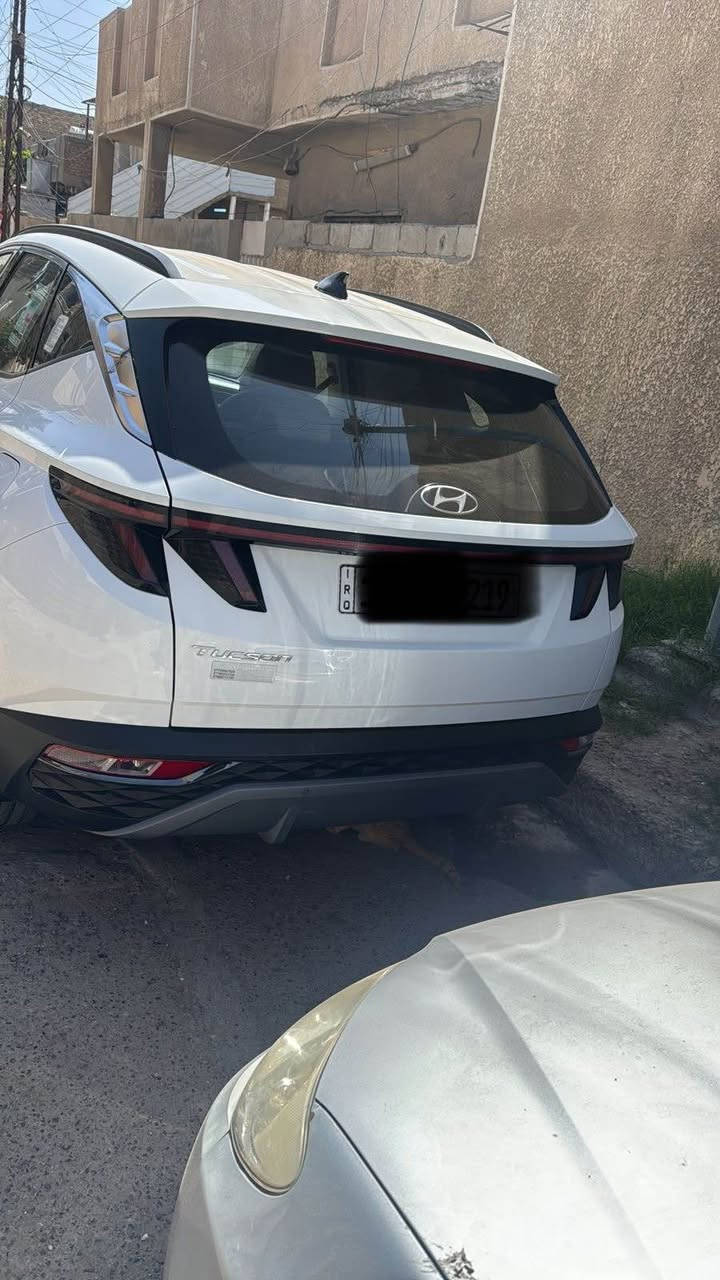 السلام عليكم للبيع هونداي توكسان خليجية مكفولة كفالة عامة من دعامية الدعامية ماشية ٣١ ألف كيلو رقم بغداد باسمنا من زيرو سبير منازل 
فول عدا فتحة 
كراسي كهرباء 
بصمة تشغيل 
بصمة أبواب 
تبريد قطعتين 
اشاير بلمري وشفط 
مكينة ٢٠٠٠ دوش المرغوب 
حساسات امامي وخلفي 
شاشة ديجتال 
شاشة ايباد كبيرة 
بردات خلفية 
سايد بريك دكمة 
مودات قيادة 
مكان سيارة جي جهاد 
السعر ٢١٠ 
***********
*********** بغداد, العراق
