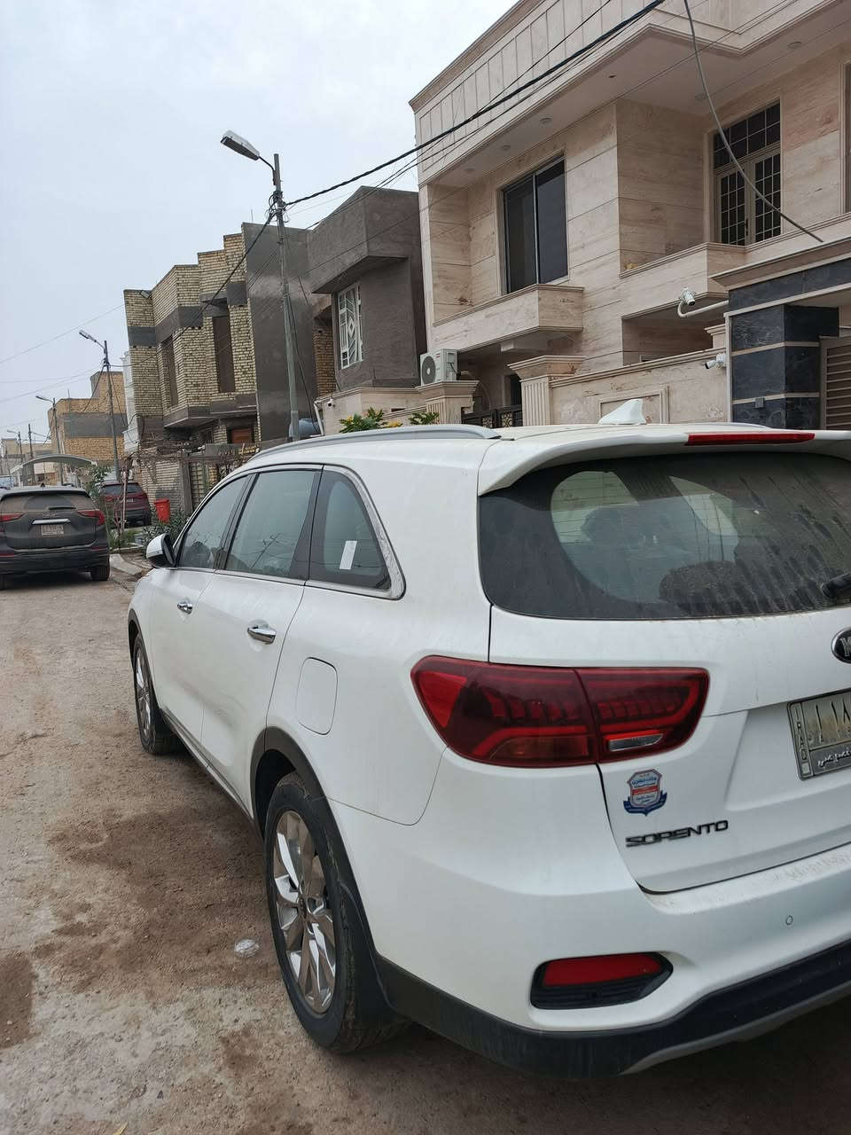 السلام عليكم سيارة للبيع سورنتو موديل 2020
فول مواصفات عدا البنراما V6 سبعه راكب

 مكفوله كفالة عامة

 ماشيه 49كم

 رقم واسط

 السعر 273 ورقة

مكان واسط كوت مركز المدينه 

 الاستفسار ***********
