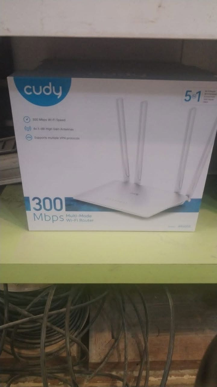 🔥 راوترات الكودي Cudy الأصلية 🔥

🔷 Cudy AX3000 Wi-Fi 6 Gigabit Router ⚡ أقوى أداء + Wi-Fi 6
📡 سرعة عالية جداً + تحمل أجهزة كثيرة
🧠 يدعم Mesh (EasyMesh)
🎮 مناسب للألعاب والبث 4K
🔌 منافذ Gigabit كاملة
 
🔷 Cudy AX1500 Wi-Fi 6 Gigabit Router ⚡ أداء ممتاز واستقرار قوي
📶 مناسب للبيت والاستخدام اليومي
🧠 يدعم Mesh (EasyMesh)
🔥 كفاءة عالية وتوفير بالطاقة
 
🔷 Cudy AC1200 Dual Band Router 📡 4 هوائيات قوية
⚡ سرعة جيدة واستقرار مقبول
🧠 بعض الإصدارات تدعم Mesh
💼 مناسب للمكاتب والاستخدام المتوسط
 
🔷 Cudy N300 (300Mbps) 📶 استخدام خفيف جداً
📡 تغطية بسيطة 
❌ لا يدعم Mesh
 
🚚 يتوفر توصيل لكل المحافظات
📩 للاستفسار مراسلة الصفحة


**إذا كنت صاحب هذا الإعلان وتريد حذفه لأي سبب، رجاءا أرسل رسالة إلى الدعم الفني**