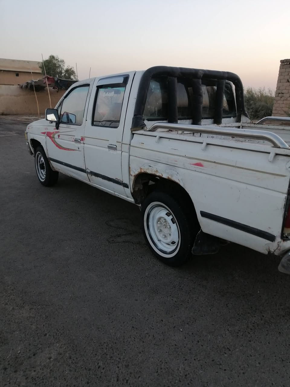 سلام عليكم نيسان 94 سنويه منتهيه
گير ومحرك علا الشرط سياره مالت جناي
رقم ذي قار الكشر شوف العين
مكان السياره السماوه
***********

