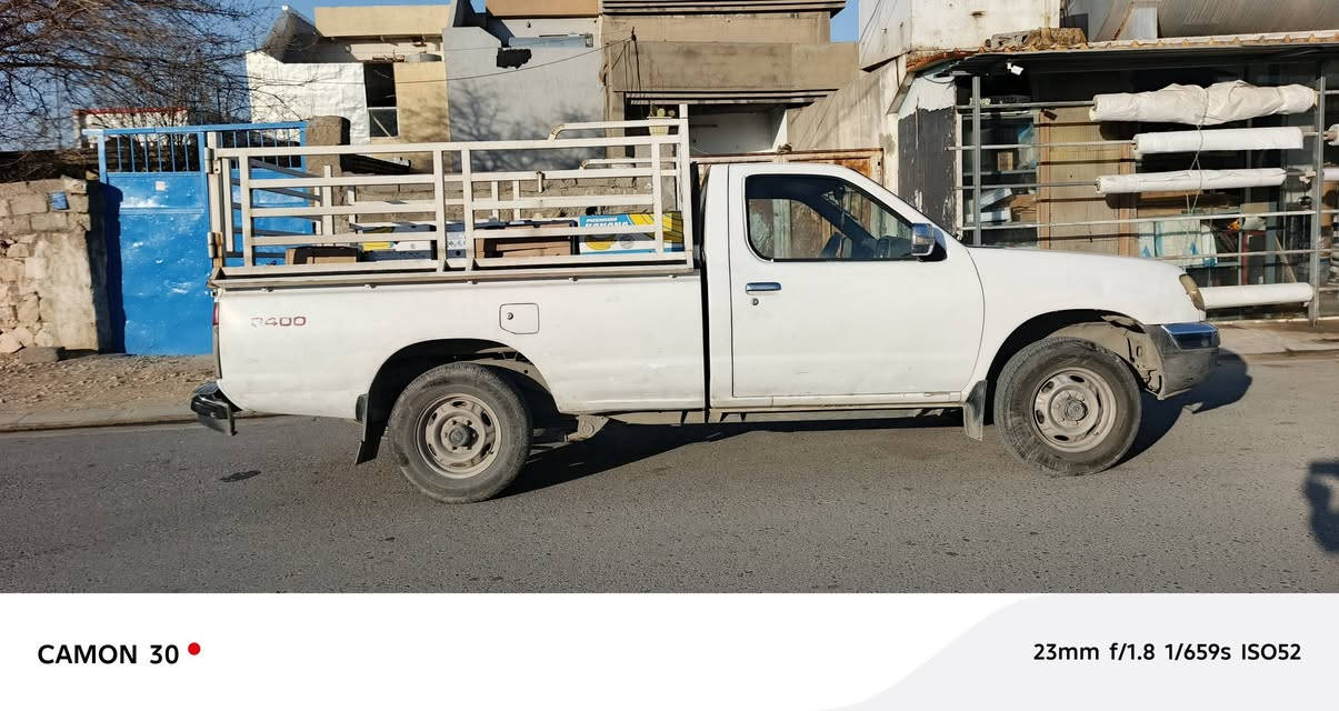 نیشان2001 بۆ فرۆشتن گێرو مەکینە وئەکسل بەشەرت تەنها یەک پارچەی هەیە ناونیشان کەسنەزان سەنەویی نۆێیە هەزەی نوێیە سعر 95وەرەقە ***********
