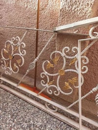 درج حديد • حديد مشغول • زخارف أنيقة
