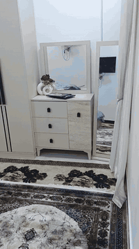 غرفة نوم • غير مستعملة • مندر بدون مرآة