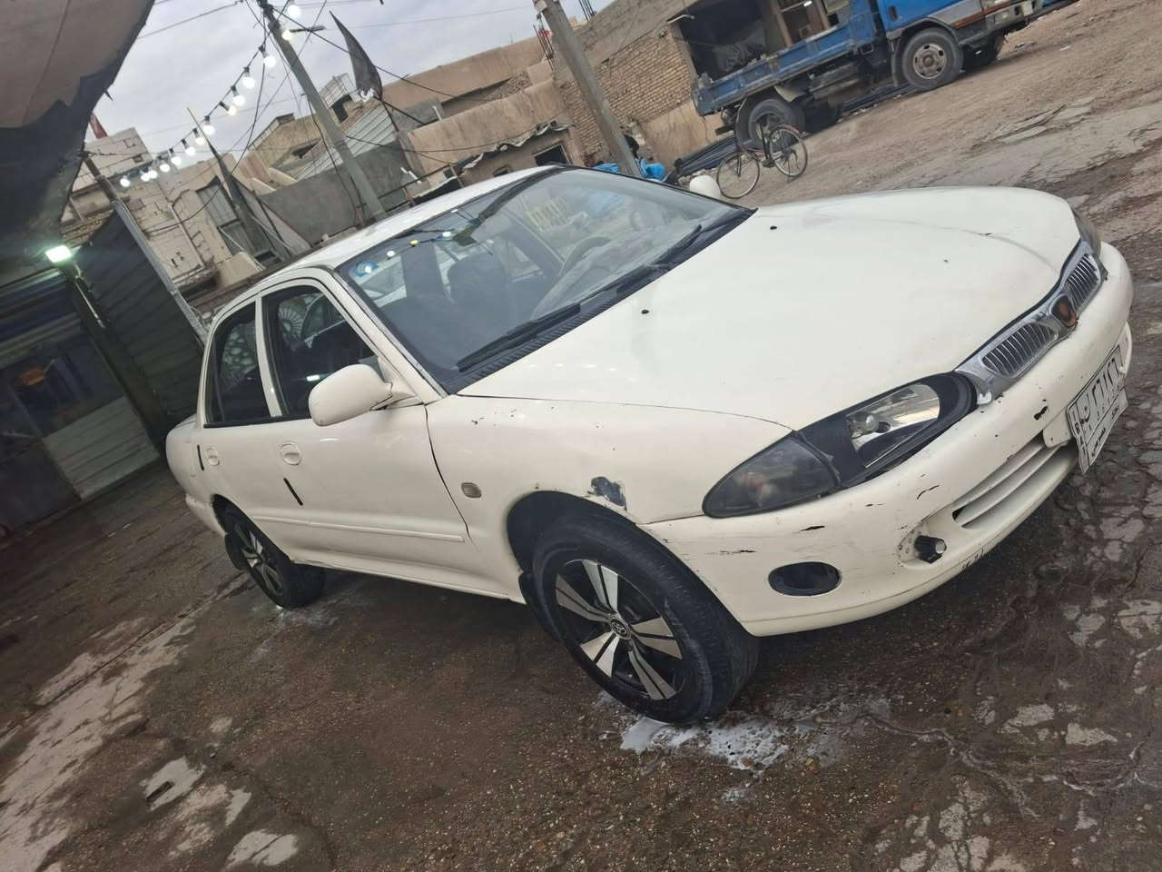 بروتون موديل 2000 نازل السياره بحاله جيده كامل بغداد البياع رقم *********** السعر 40
