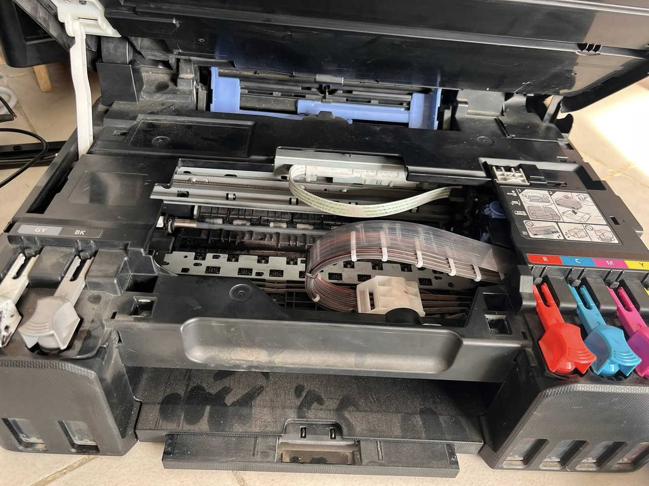 طابعه كانون G640غنيه عن التعريف 6الوان هذي صوره السعر 125


**إذا كنت صاحب هذا الإعلان وتريد حذفه لأي سبب، رجاءا أرسل رسالة إلى الدعم الفني**