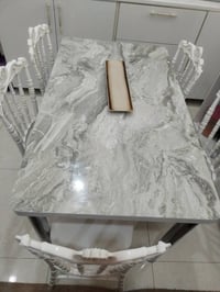 ميز طعام ٦٥ بي مجال استعمال قليل الاتصال على الرقم ٠٧٧٣٢٦٢٠٧٧٥