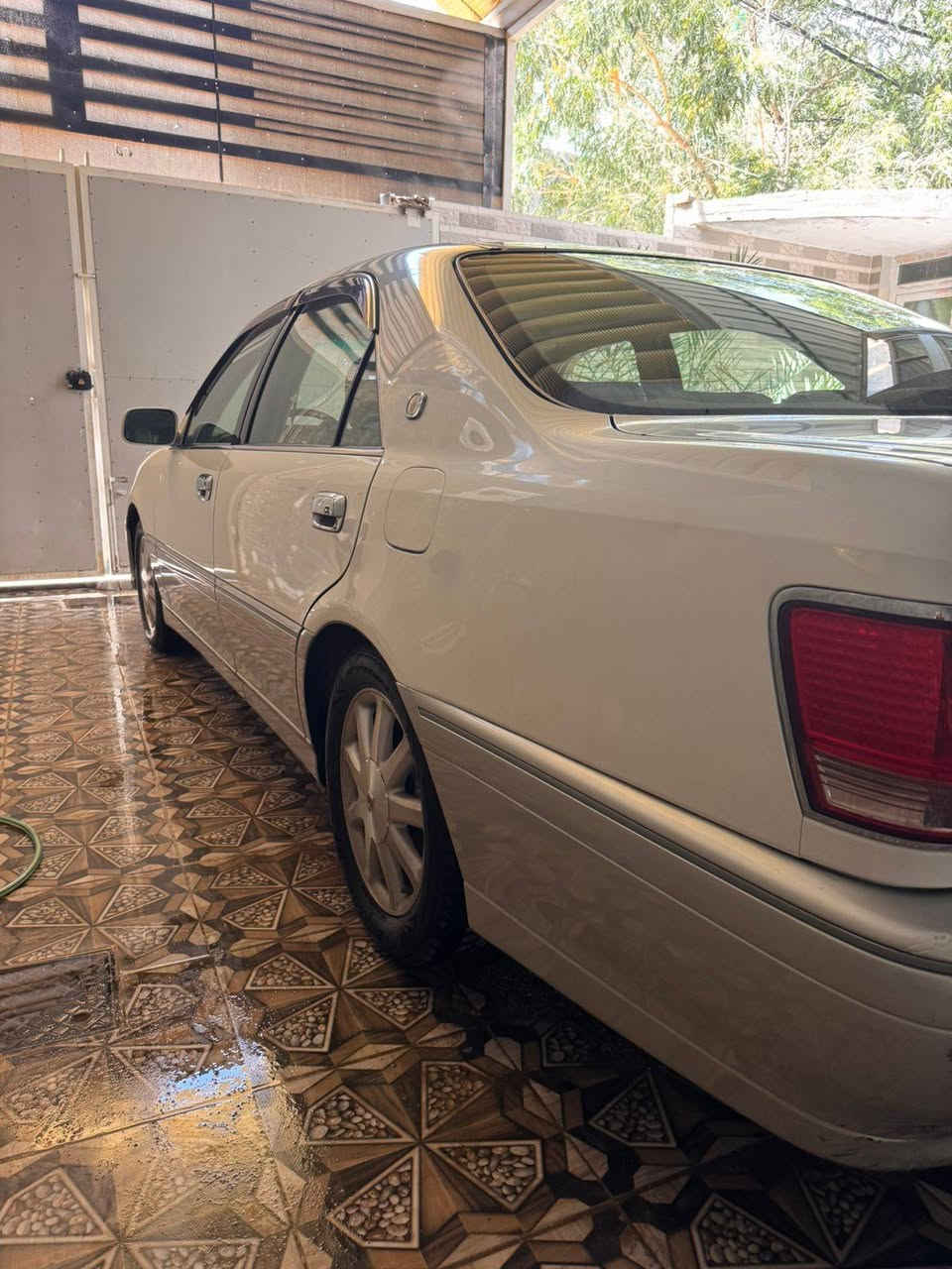 ملكة 2002
فول
اربع دكم قرار48
رقم انكليزي باسمنه بغداد
كرستال اصل
تبريد خلفي 
تحكم 
جنجر 
ثلاحه
شاصي75
كفالة عامة 
السعر مناسب مال بيع 160
***********
