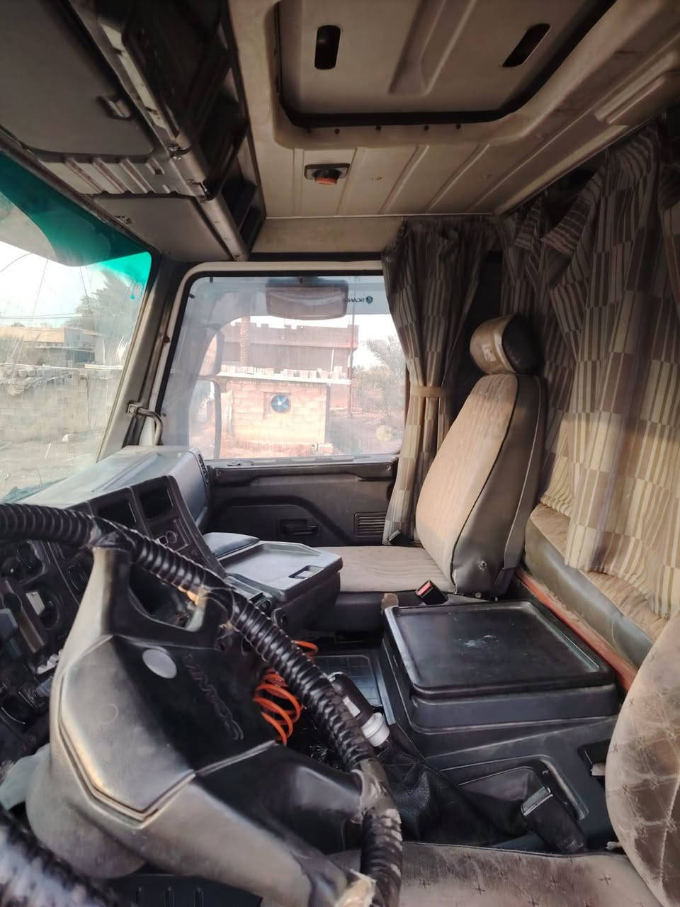 اسلام عليكم اخوان سكانية113 للبيع رقم انبار الماني. موديل 93. مكينة 88 سودة كير 3*3 مكينة لا تنقيص ولا تبخير.  وهاذا رقم صاحبهاا. ***********/***********
