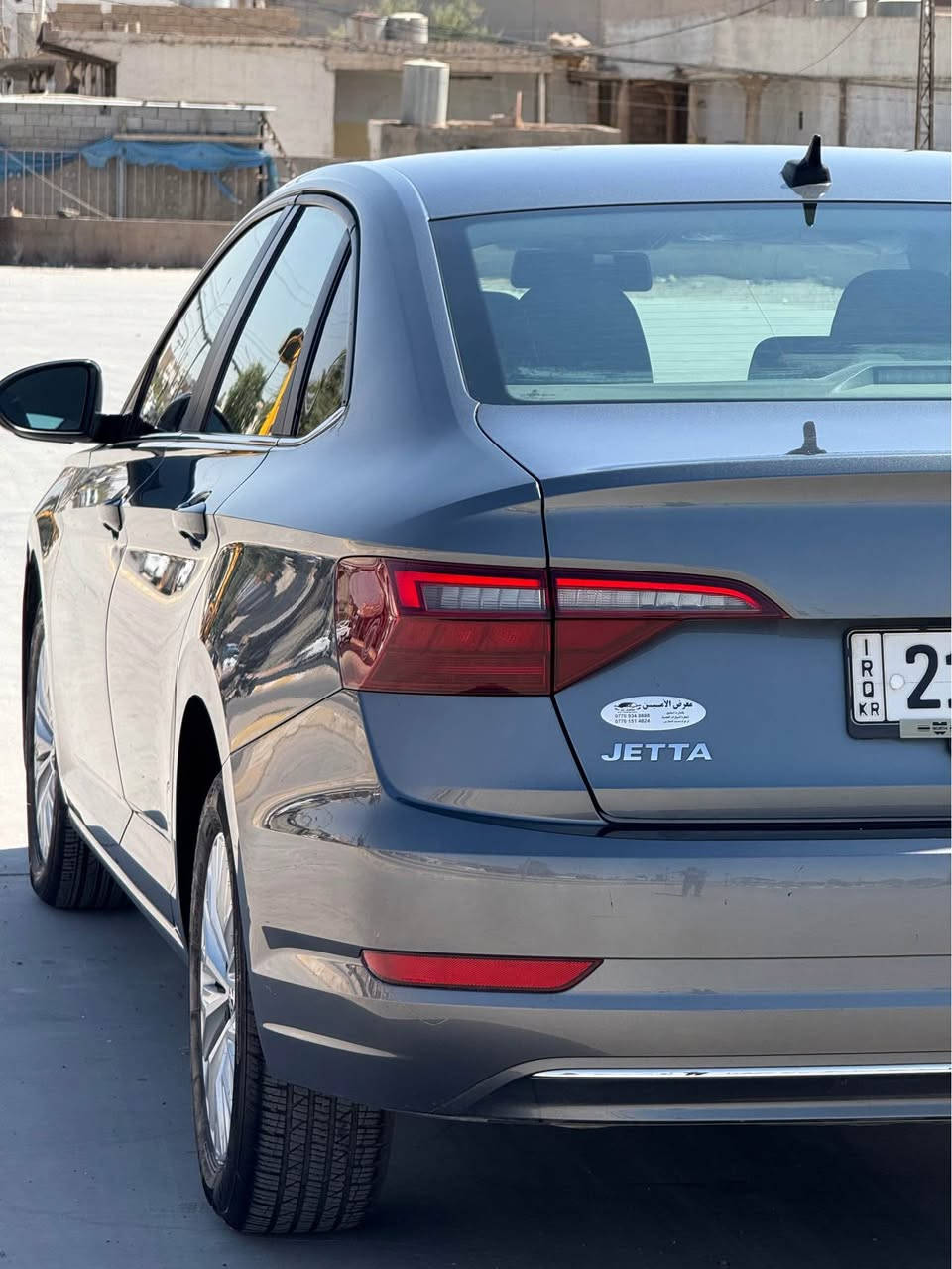 جيتا ٢٠٢٠ فئه S
سياره موجودة بكركوك جداً نظيفة بيها جامرلغ سرقه وبالعراق راس البونيد انضرب فقط  بدون ايرباگ بدون دواخل كلشي شرط حماوه مكينه گير تبريد ثلج 
غير هذا  مضمونه ١٠٠٪؜
سياره مواصفات s معروفه 
رادار خلفي امامي نقطه عمية اوتو ستوب خلفي اوتو ستارت انجن ابل كار و اندرويد اوتو   تحديد سرعة تحكم ستيرن وضعيات قيادة (ايكو- سپورت )الخ..
سيرفس كامل مسويلها من حجرة احتراق دكشن كلها تنظيف مسويلها  تخم تايرات جديد فقط تدك سلف وتمشي طالب عليها145 و مجال السياره بكركوك 
رقم التلفون*********** كركوك, العراق
