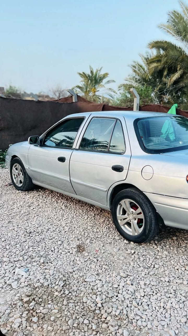 السلام عليكم
كيا سيفا موديل 1995
رقم بغداد بسمي تحويل ثاني يوم كير محرك مسكر كير عادي السياره مصبوغه صبغ عام  للجماليه فقط تبريد ثلج كهربائيات كلها شغاله تايرات جدد السعر 35وبيها مجال بسيط العنوان الحمزه الغربي 
***********
