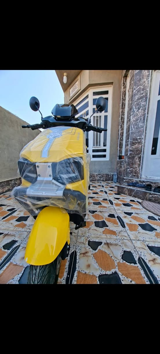 السلام عليكم
دراجه شحن للبيع زيرو
6 بطاريات كبار
سرعة 90
ملف 2000

العنوان ابوغريب الشهداء الهاتف.. (***********)
