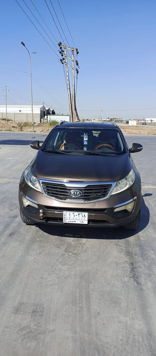 للبيع كيا سبورتج موديل 2013 رقم بغداد بأسمي شرط التحويل سيارة جاهزة للأتصال ***********
