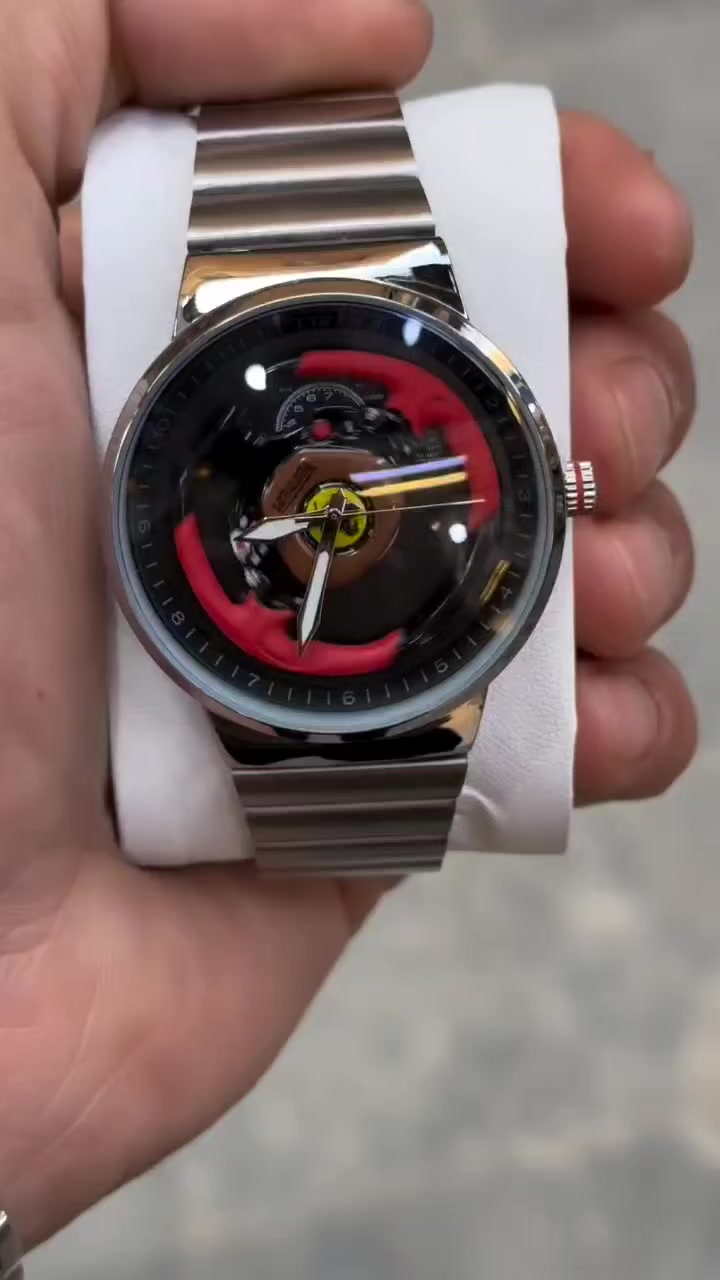 ساعة فيراري متحرك ضد الماء 
مع نظارات فيراري 
23 الف


**إذا كنت صاحب هذا الإعلان وتريد حذفه لأي سبب، رجاءا أرسل رسالة إلى الدعم الفني**