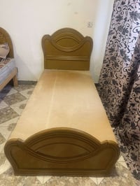 خشب اصلي • خانات تخزين • حاله ممتازه