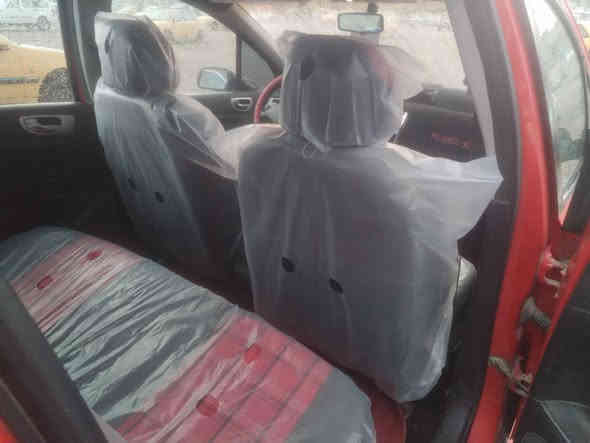 بيجو فرنسي ٢٠٠٥  السياره مكفوله بدون صبغ نضيفه جدا وجاهزه ماشيه ١٢٠ محرك كير كفاله تخم تاير تدفئه وتبريد تراي حلو وناعمه كهرباء شركه دواخل نضيفه جدا شاشه كامره ريموت كونترول سنتر لوك سنويه وهزه جديده تحويل مباشر العنوان البياع البيع المباشر السعر ٥٨ للاتصال *********** بغداد
