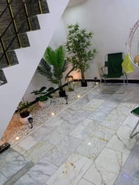 الدار للبيع مساحه ١٠٠ م ١٠في ١٠ بناء ٢٠٢١ البيت كلش مرتب يحتوي على كرا...