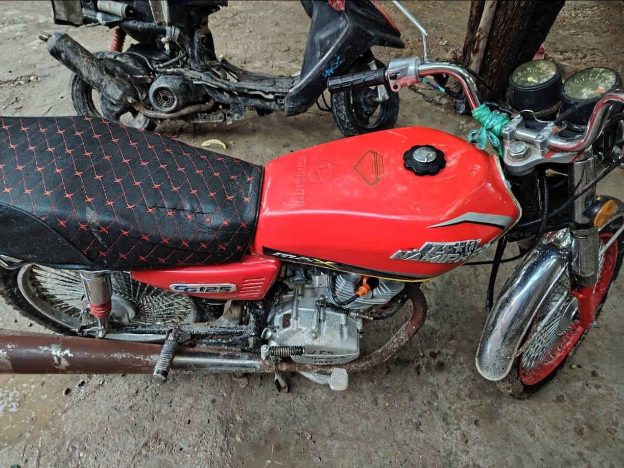 ٤ كير للبيع اوراق اصولي للبيع


**إذا كنت صاحب هذا الإعلان وتريد حذفه لأي سبب، رجاءا أرسل رسالة إلى الدعم الفني**