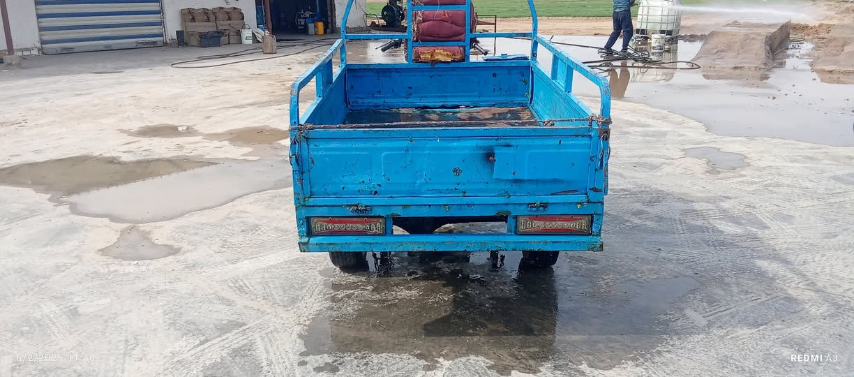 سلام عليكم ستوته للبيع سنويه ورقم موديل 10 محرك 20 ستوته خير من الله مكان بابل ***********
