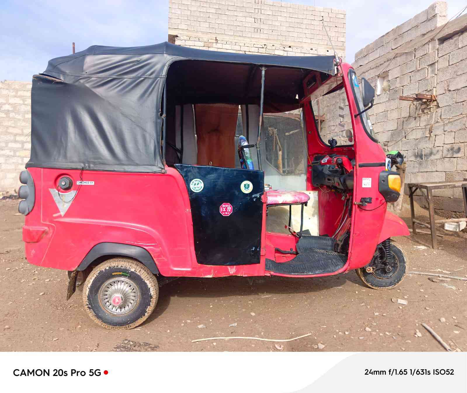 سلام عليكم تكتك بياجو للبيع مديل 2018 رقم وسنويه إنكليزي سنويه نافذه لل2028 /محرك محور TVs خير من الله ناعم/ كهربائيات شغاله مجموعه البريك كلها جديده مبدله قمجيات كلها جدد بوربرنات مال وياله كلها جدد بين قوسين الميكانيك إخوان كله امبدل جديد تخم تاير جواها تكتك جاهزه كبل لشارع ربع دينار متصرف عليها كامله عل أخير/  تحويل مباشر لاتعبك ولاتعبني ونضافه الكشر كدام عينكم مامضمومه حيل نضيفه خياسات ماكو بلكشر ولابلجامرلوغات من جوه انضاف قطره خياس مابيهن
سعر 3750 وبيها مجال بسيط /عنوان ديالى الكاطون 

***********
