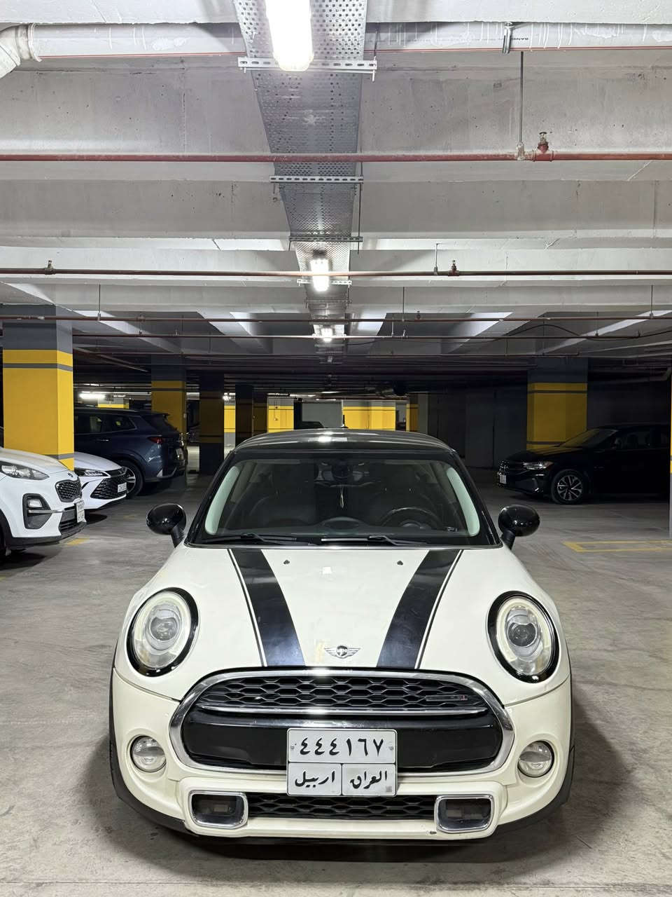 ✅Mini cupr 2016
سيارة فول مواصفات بدون بانوراما بصمة كشن جلد لايت ليد تحديد سرعة محرك ١.٦ توربو اقتصادى 

٣قطع صبغ بدون ارباك كير محرك كهربائى  بشرط 

سعر ٩٣  ورقة مكان سيارة اربيل ***********_***********
