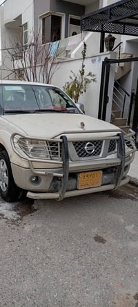 لبیع درع نیسان ناڤارە 07504536307