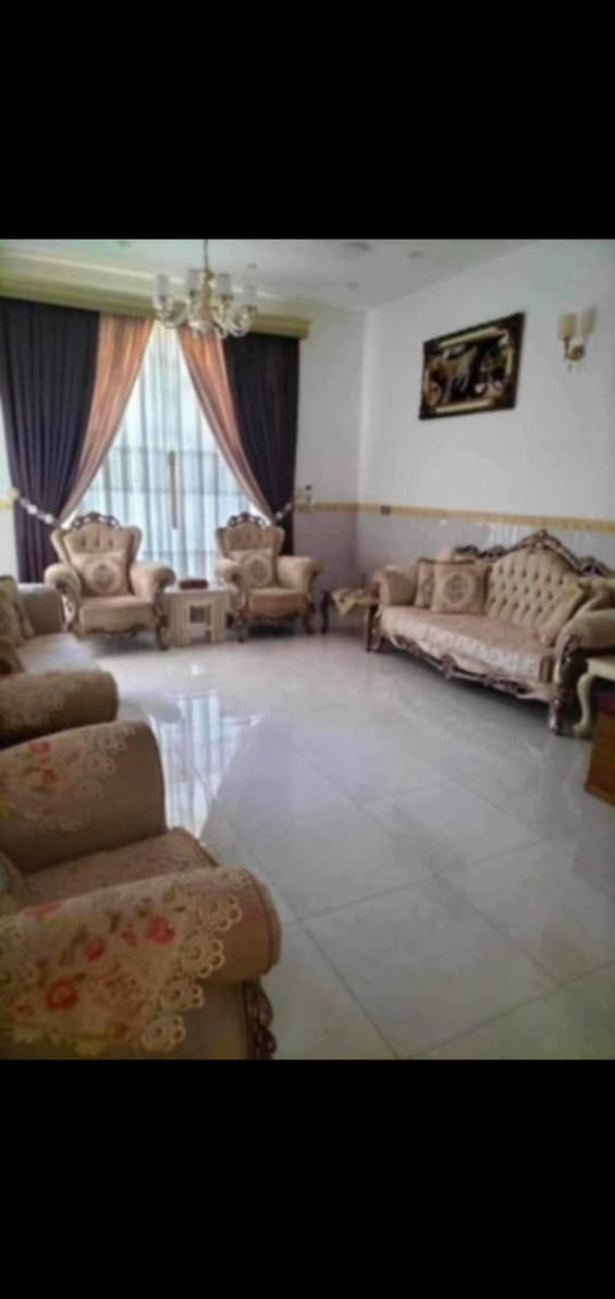 سلام عليكم بيت للبيع بناء حديث درجه اولى مكانه زين القوس الاولى بضهر  محطت الكهرباء قرب المدرسةالصينيه يباع مبادره او نقذ ***********
***********
