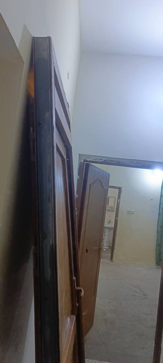 سلام عليكم باب الامنيوم للبيع رقم الاتصال ***********
