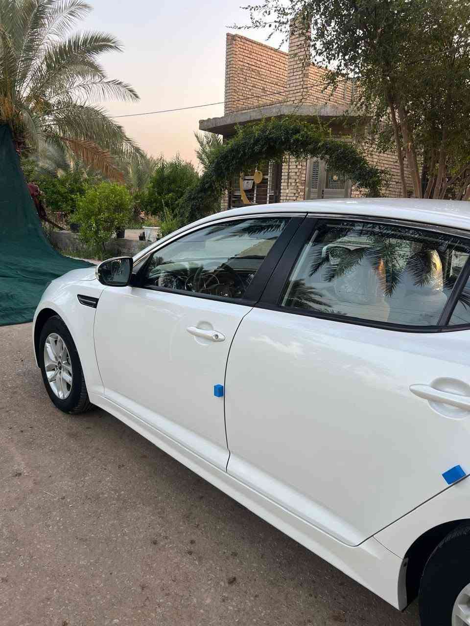 السلام عليكم للبيع اوبتما ٢٠١٥ خليجي الشركه الدوليه كفاله عامه من الصبغ والتبديل والتكحيل والبارد حتى الدعاميات مكينه ٢٠٠٠ دوش السياره جديده جدا و بحاله الوكالة  رقم بغداد باسمي الاستفسار الاتصال على الرقم ***********
ملاحظه السياره بعده بل نايلون الشركه والسويج الثاني ما مستخدم والسبير منازل
