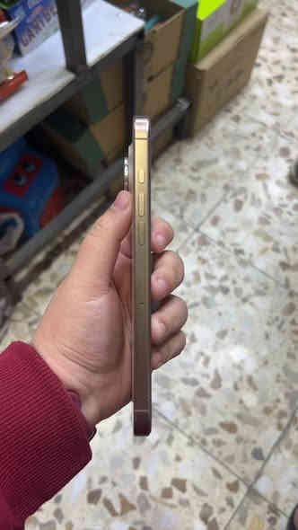 السلام عليكم أيفون ١٦ برو ماكس للبيع الجهاز جديد على يدي فاتحه النضافه تخبل اي شخط ما بي الجهاز على البلاد تجي تفحص يله تاخذه وين متريد فحصه الجهاز ذاكره ٢٥٦ البطاريه مالته ٩٢ وبعد هاي النضافه كدامك السعر ١٣٠٠ العنوان بغداد الصالحيه قرب العلاوي رقم الهاتف ***********
