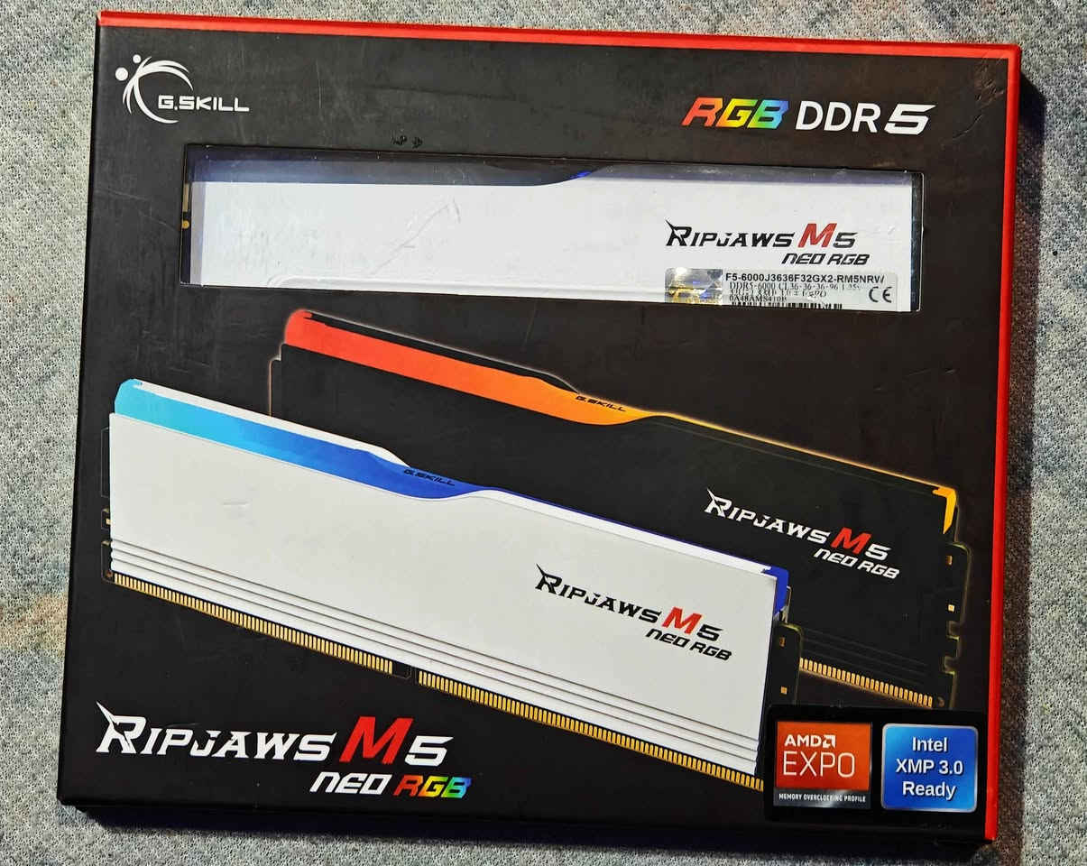 قطع للبيع ( اسعار قفل ) ( استخدام ساعات)
......

M.B / MSI MAG X870E CARBON WIFI 

جديد  825 سعر البيع 650

CPU / RYZEN 9 9950X BOX

جديد 825 سعر البيع 650

RAM / DDR5 (64GB) 32*2 6000 MHZ GSKill EXPO @ XMP 

جديد 1,250 سعر بيع 900

PSU /  ASUS ROG STRUX (PLATINUM) 1200W FULL

جديد 540 سعر بيع 400

CASE / LIAN LI ( O11 dynamic EVO XL ) 

جديد 280 سعر بيع 200

Fans l 7 FAND ARGB شادله 

سعر الوحدة 10

وصولات الضمان والكراتين موجودة  

ديالى/ بلدروز      توصيل موجود بلاد رز, ديالى


**إذا كنت صاحب هذا الإعلان وتريد حذفه لأي سبب، رجاءا أرسل رسالة إلى الدعم الفني**