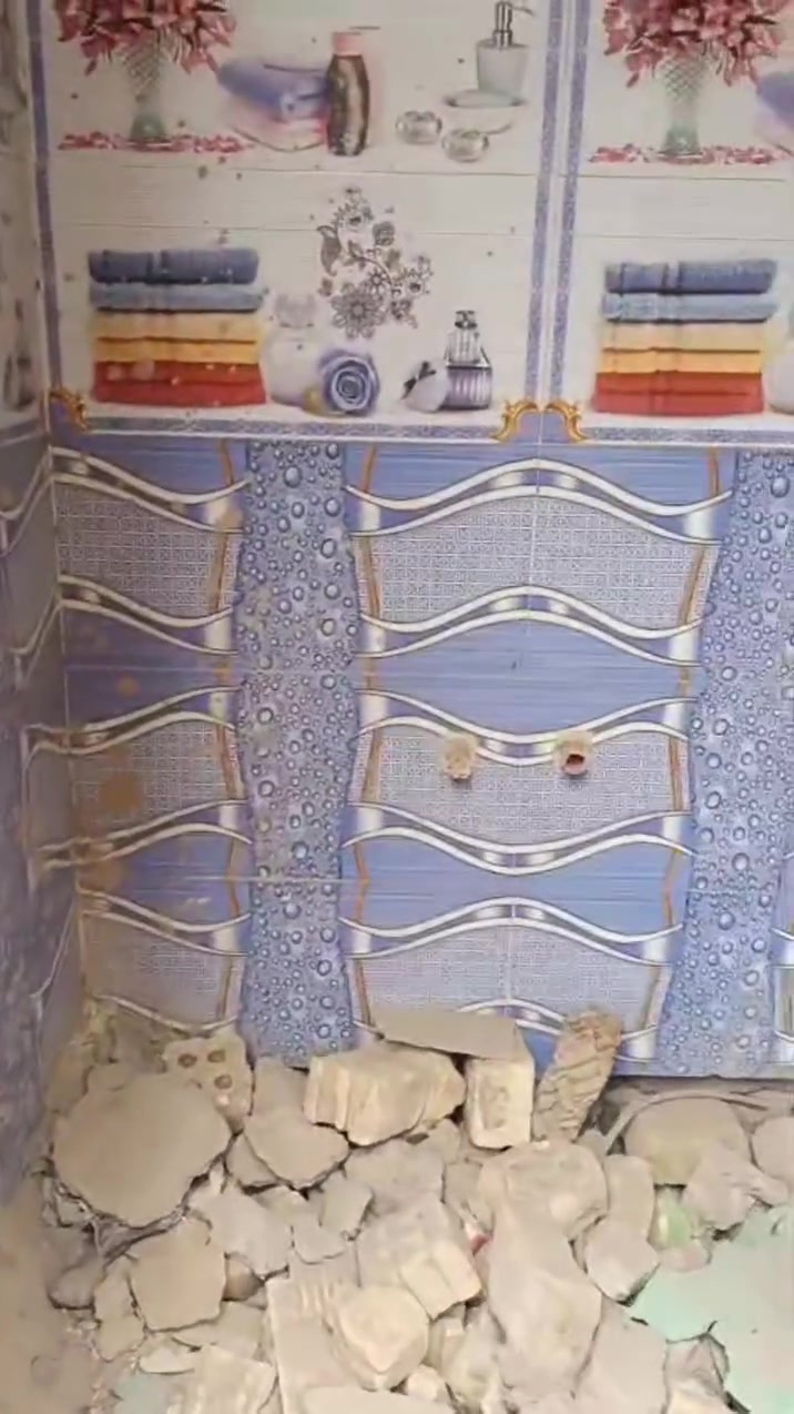 سلام عليكم بيت للبيع واجهة 4 ونزال 23 مناسب جدن 30 وبي مجال بسيط للستفسار *********** بي واساب
