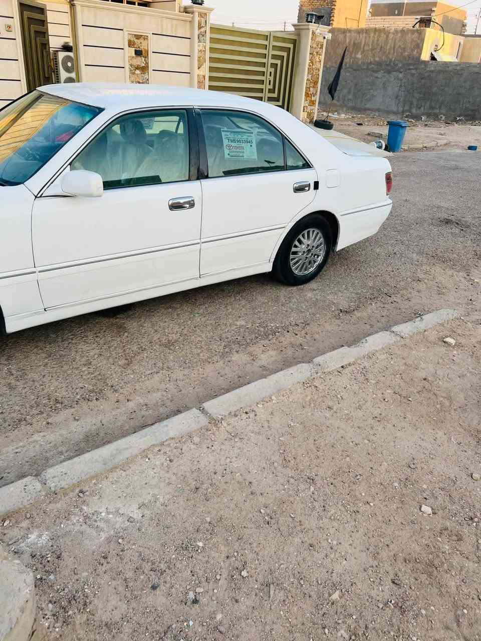 ملكه موديل 2003 دوات دوات كصة جنطه 
متؤمه رقم سنويه نكليزي 
مكينه فيفتي وكير كفاله حداديه تبريد تخم تاير جاهزه  العنوان ميسان السعر 26وبيه مجال لشراي 
شراي يتصل ***********
