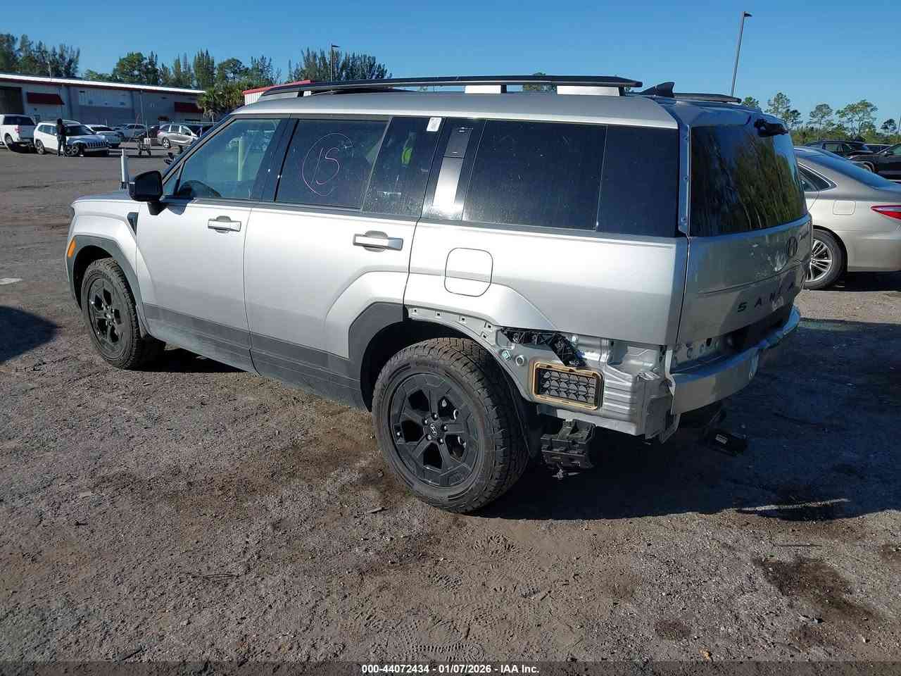 🚨 تنويه مهم
هذه السيارة معروضة في المزاد الأمريكي 🇺🇸
والمزايدة والشراء تتم عن طريق مكتب الباخرة للمزادات 🇮🇶
🔥 تدخل بكتاب الشهداء

───────────────
🚗 نوع السيارة:2025 HYUNDAI SANTA FE XRT
📅 تاريخ المزاد:الاثنين 23-03-2026
💰السعر:173 ورقة         
📊 الممشى:4926 ميل فعلي
🛠️ المحرك: 4 سلندر / 2.5 لتر
───────────────

🔥 مجاناً مجاناً مجاناً
📄 تقرير كارفاكس مجاني بدون أي مقابل
───────────────

🚗 سحب السيارة خلال 24 ساعة من وقت التسديد
💸 حسابات مخفّضة وعمولات أقل من السوق
───────────────

🚢 الشحن متوفر من:
🇺🇸 🇨🇦 جميع الولايات الأمريكية والكندية
➡️ شحن مباشر إلى العراق
➡️ العقبة – جبل علي – ميرسين
───────────────

🛃 تخليص كمركي كامل من ميناء أم قصر
🏔️ تخليص كمركي إلى إقليم كردستان
🇯🇴 شحن مباشر إلى عمّان (العقبة)
🇹🇷 شحن إلى ميناء ميرسين – تركيا
───────────────

🏢 فروع الشركة:
📍 الفرع الأول: بغداد – السيدية – الإعلام
📍 الفرع الثاني: الإمارات العربية المتحدة – الشارقة – الصناعية 4
───────────────

👥 مجموعة البيع والشراء:
https://www.facebook.com/share/g/17pXXBgeeU/?mibextid=wwXIfr

───────────────

🎵 TikTok:
https://www.tiktok.com/@al_bakhera?t=8qGOLioZlVE&_r=1

───────────────

📞 للاستفسار والتواصل:
+9647739115599


**إذا كنت صاحب هذا الإعلان وتريد حذفه لأي سبب، رجاءا أرسل رسالة إلى الدعم الفني**