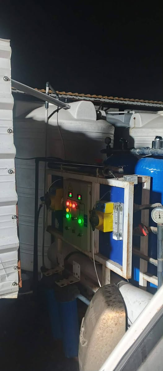 سلام عليكم محطتين امهات المتر واحده مركز المنار فول اوتماتيك وحده سل استيل مبرينات جدد املاح شرط 7 فزلات جدد اربعتهن مواد تتدريج جدد شغالات ماطورات ايطالي محطات خير من الله المكان بغداد الحسينية الاستفسار هاذ الرقم ***********
