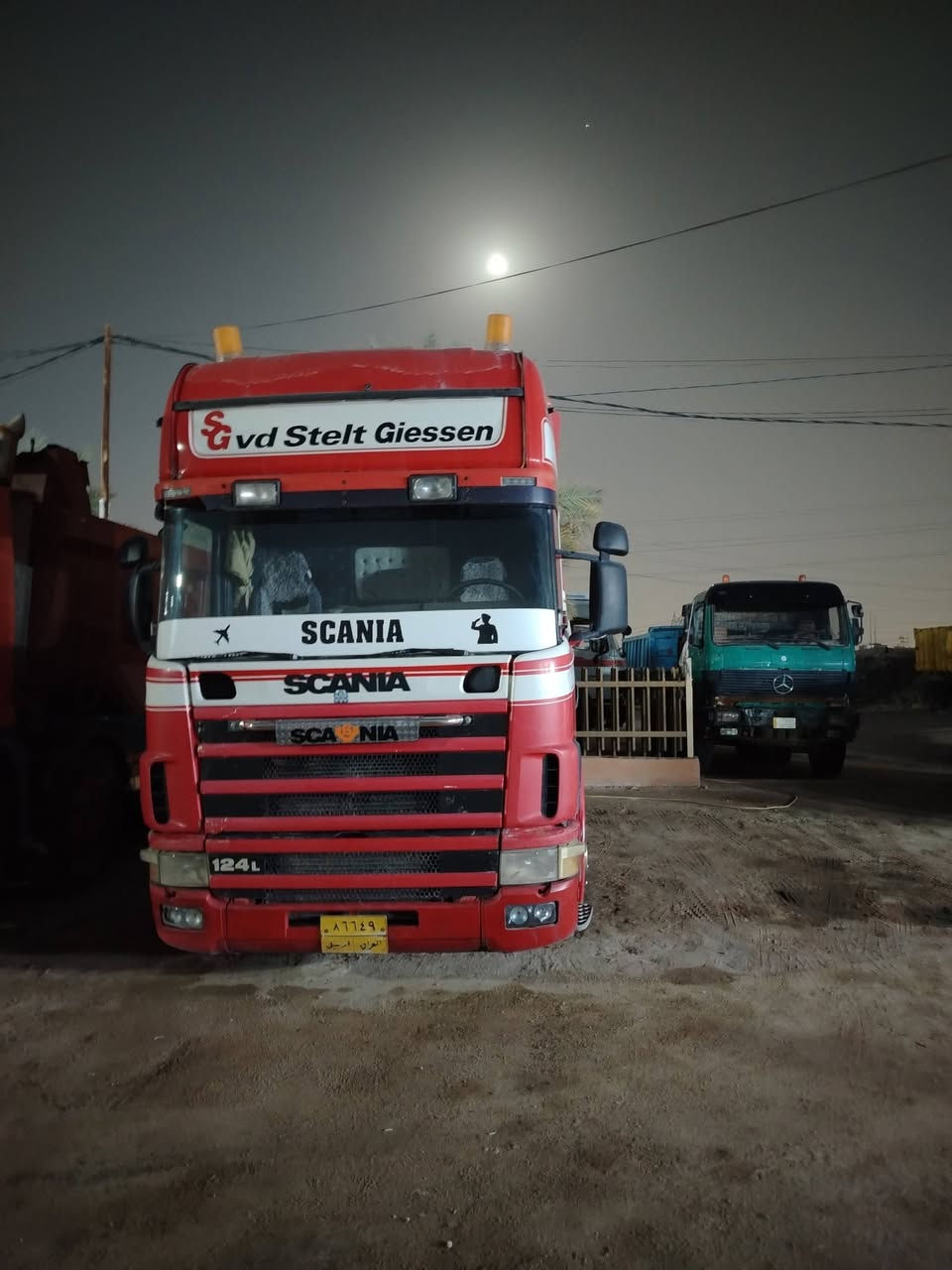 سكانيه للبيع  تخم تاير جاهزه لشغل مربوطه براد ***********
