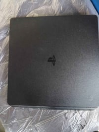 بلي ستيشن فور مهكر جهاز جديد كامل وياه  ملاحقاته وياه اليوبي اس مكاني ...