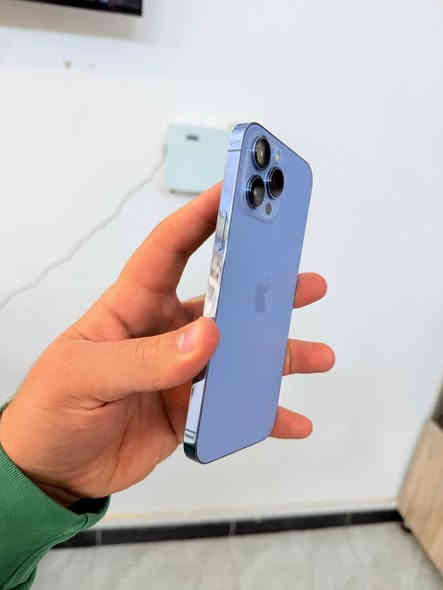 ايفون 13 برو ماكس ذاكره 1 تيرا يعني الف كيكه بطاريه 88 يعني جديد نضافه ميه بل ميه خيال مال زلغ مابي كامل ملحقاته وتر بروف فحص حاسبه كله نورمال يعني ممبدل بي شي شرط تفحص بالوكاله نموذج M الأصلي ✌️
لون مميز  متوفر توصيل بشروط اوليه و تاخذه ضمان 5 ايام اي مشكله او عطل من المركز 
السعر 725 الف 🔥🔥🔥
العنوان بغداد البياع شارع 20 مقابيل علي العناب او الشيف السوري مركز الهاتف لاصلي 
📞📞***********
📞📞***********
